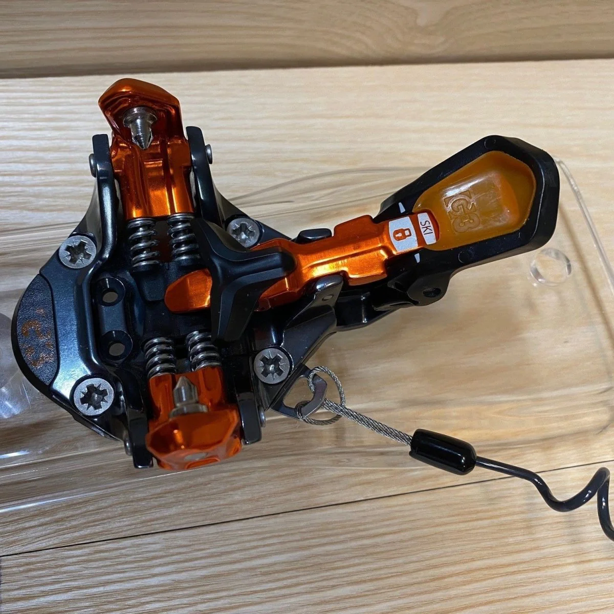 Ski Leash - Coiled - Image 3
